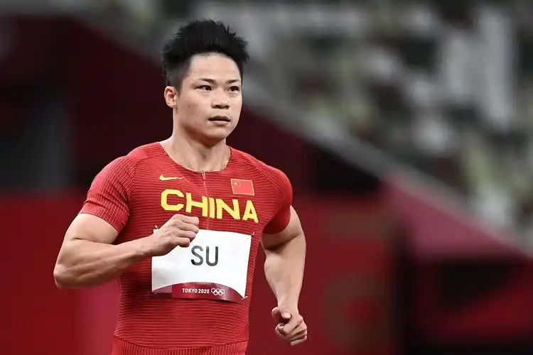 10秒05苏炳添跑入男子百米半决赛