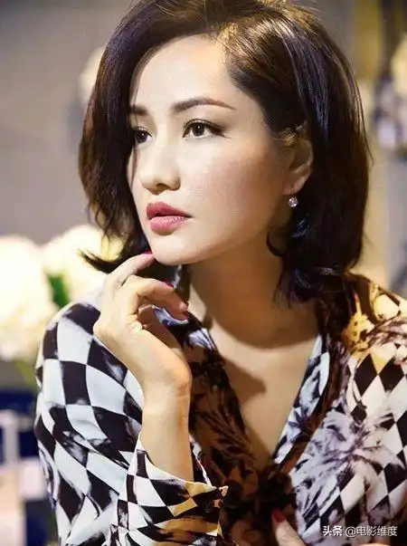 胡兵当年一组照片极为惊艳(胡兵照片 个人资料)-天晟网