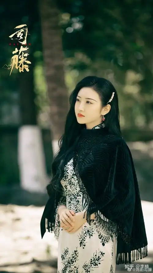 景甜司藤剧照高清可做壁纸