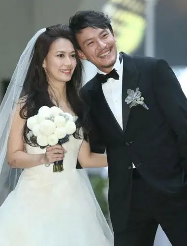 明星和经纪人之间,何时从佳话变成了笑话?