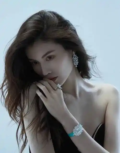 三十四岁的何穗,迷人的模特和国家芭蕾舞团_中央芭蕾舞团_魅力_故事