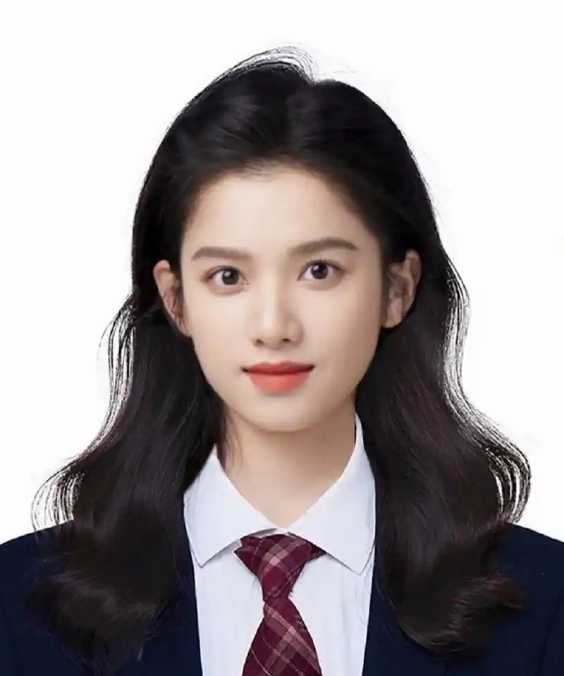 娱乐# 女明星证件照合集,标准的三庭五眼,都好美啊#明星# #美式旨件