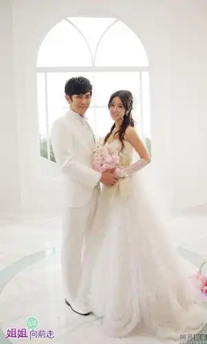 《姐姐》婚礼曝光 林心如身披婚纱幸福洋溢