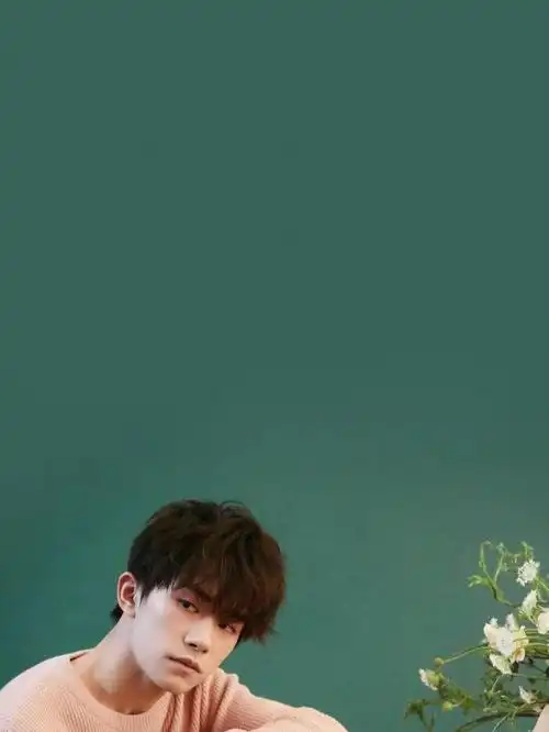 求易烊千玺壁纸