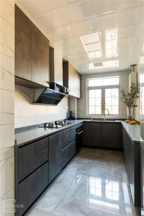 诗意现代风厨房设计图餐厅橱柜现代简约厨房设计图片赏析