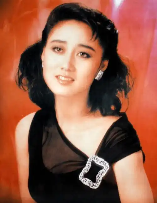 贡品||太艳了,没有男人能不被她迷倒|利智|王祖贤|李连杰|王和_网易