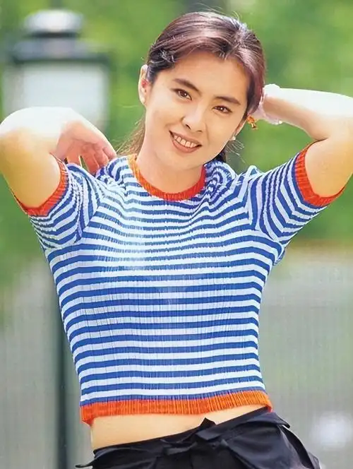 17岁出道,20岁巅峰,27岁隐退,王祖贤的人生无人能复刻