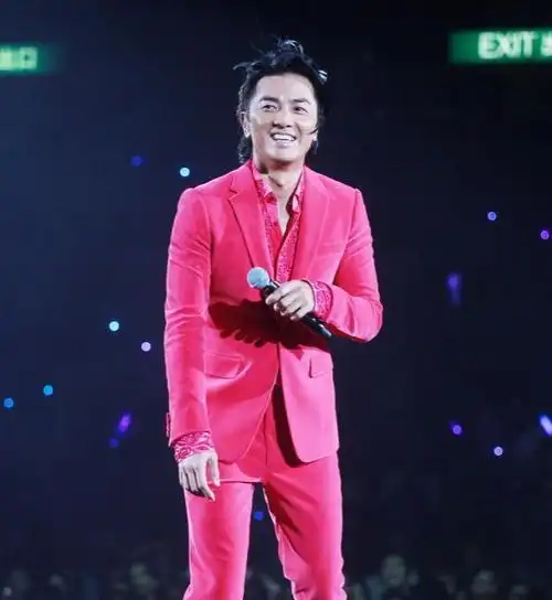 回顾郑伊健:夫妻本是同林鸟,但抱歉,这次他也救不了蒙嘉慧