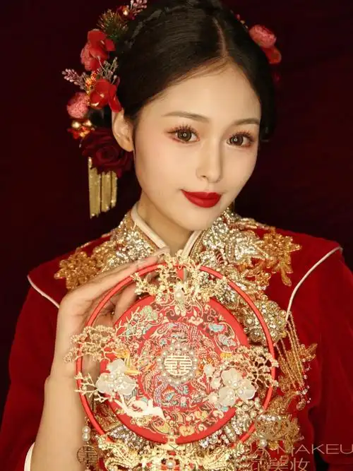 古装美人图鉴  #新娘跟妆  #中式风格