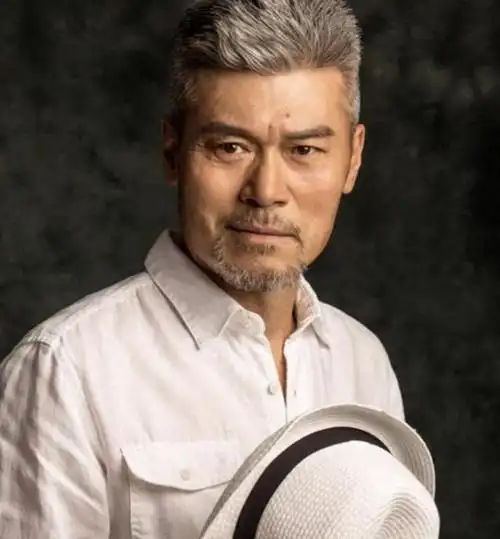 赵恒煊或许对你而言并不熟悉,但《白眉大侠》中的"徐良"角色却是家喻