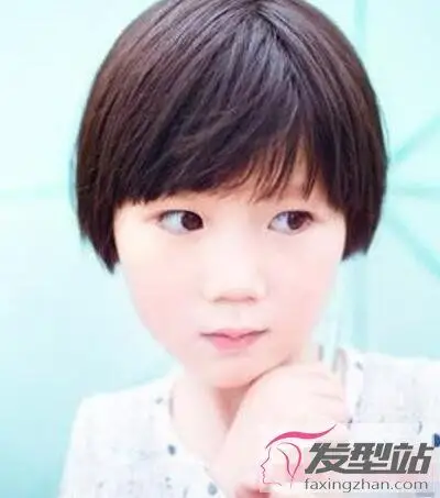 小女孩时尚短发发型齐耳短发清爽又活泼