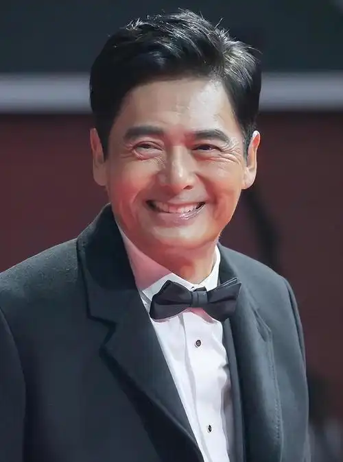 周润发:我这辈子不会生孩子,不会跟成龙合作,死后会捐全部财产