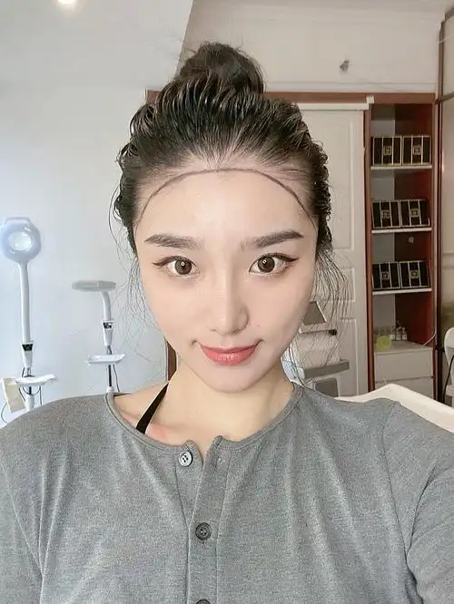 美女颜值加分秘密|自然好看发际线