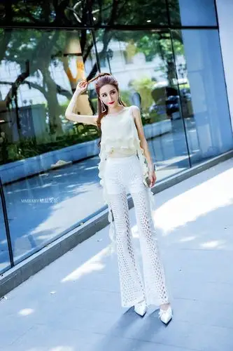 2020秋季新款气质百搭高腰镂空透气喇叭裤女装休闲裤