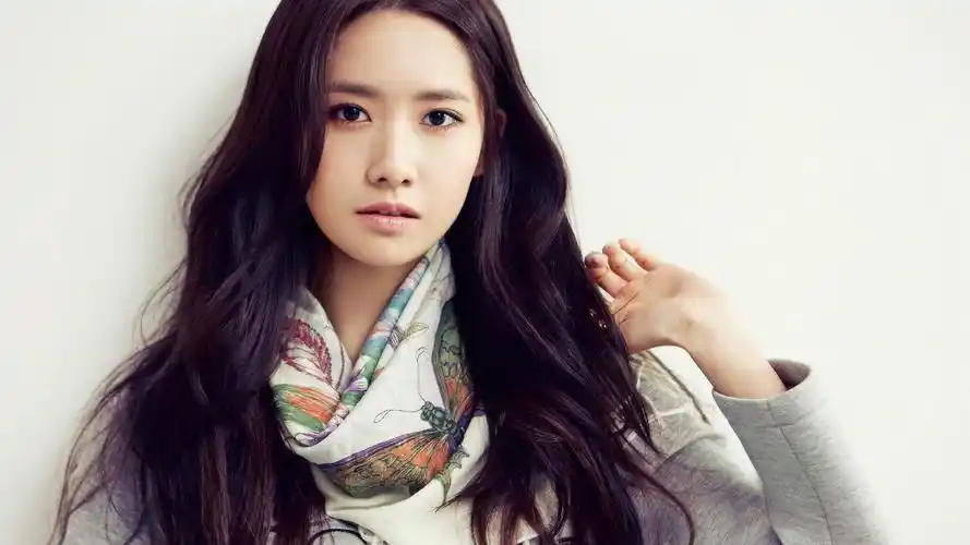 醉芙mm丶元气壁纸>电脑静态壁纸>电脑明星静态壁纸>日韩明星 林允儿