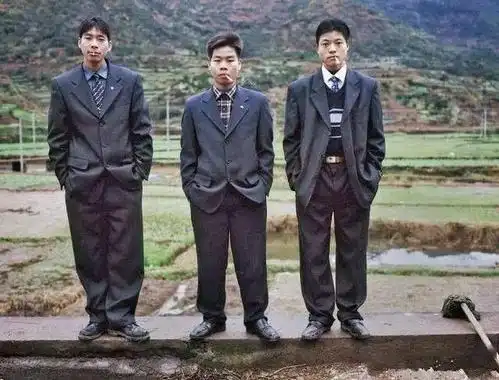 老照片90年代农村过年最时髦的穿着打扮