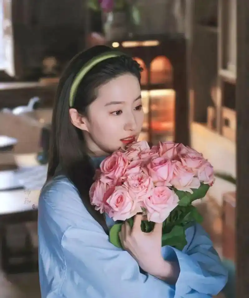 日常迷信,哈哈哈哈#刘亦菲 - 抖音