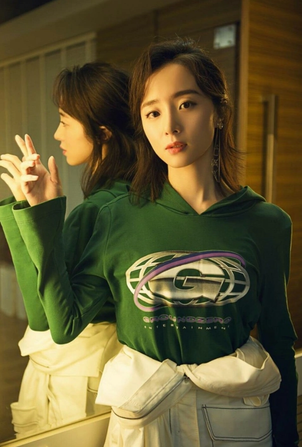 玉洁冰清,沉鱼落雁——胡冰卿