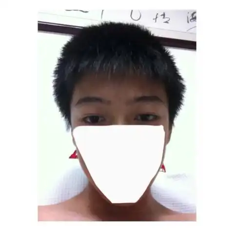 本人15初中生一枚,平头,像换一个像同学一样的长头发,懂的麻烦帮忙