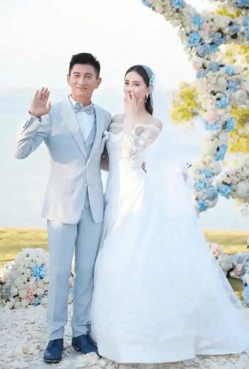 刘诗诗:我这辈子最正确的决定,就是为大17岁的丈夫吴奇隆生儿子_舞蹈