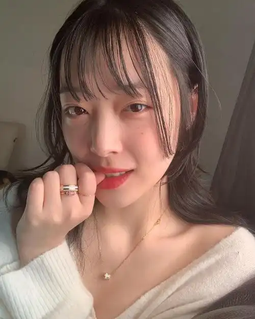 崔雪莉sulli ins:jelly_jilli