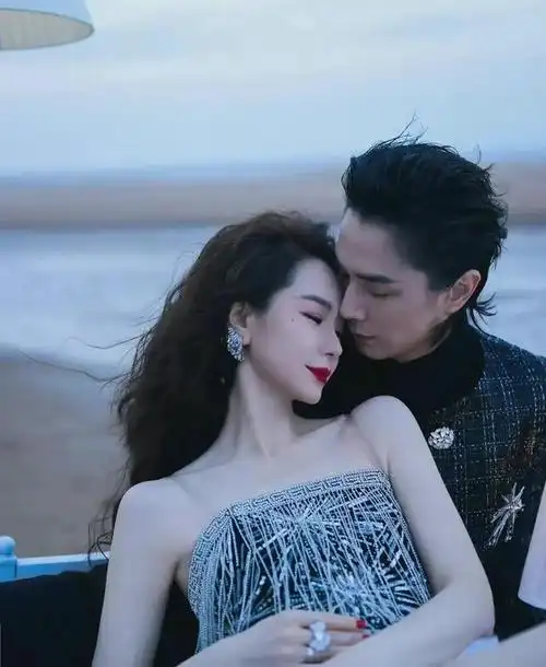 戚薇李承铉把元宵过成情人节 果然真夫妻是最好嗑的|甜蜜|爱情|丸子