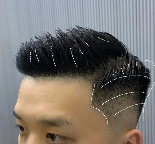 男生短发发型三七侧背