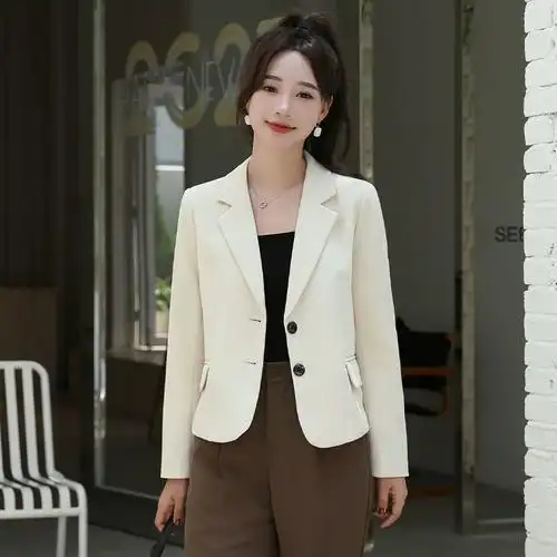 小个子黑色正肩短款西装外套女2024新款职业气质高级感工作小西服