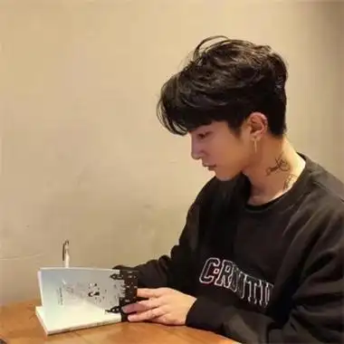 超帅高冷男生霸气头像超拽男生图片大全