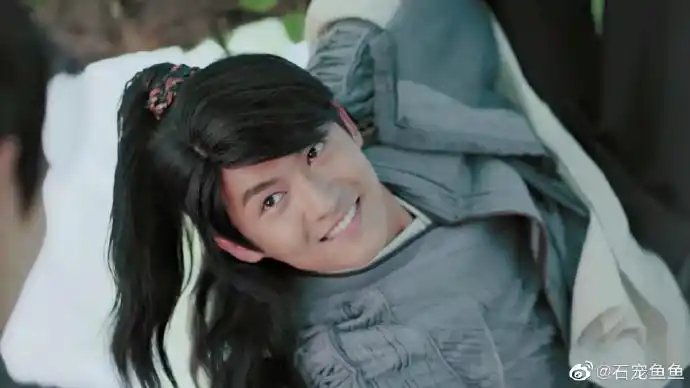 佟梦实艳骨# #佟梦实新神雕侠侣# 艳骨. 来自石宠鱼鱼 - 微博