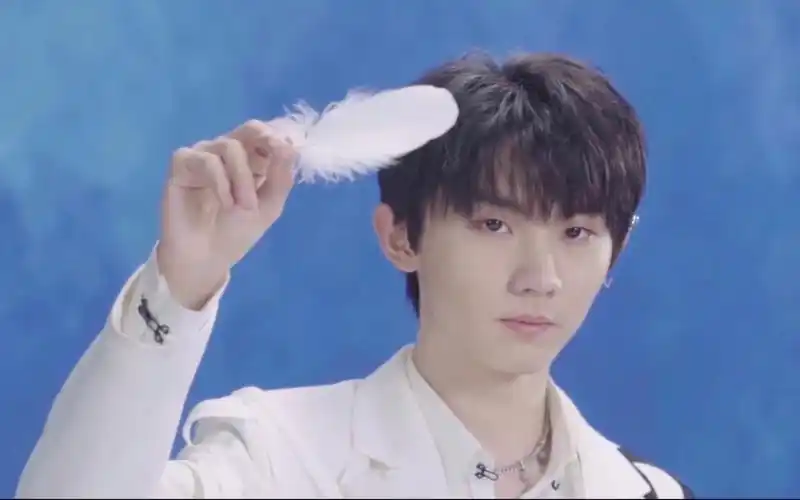 【马嘉祺】211126 tnt火力全开演唱会预告 马嘉祺cut