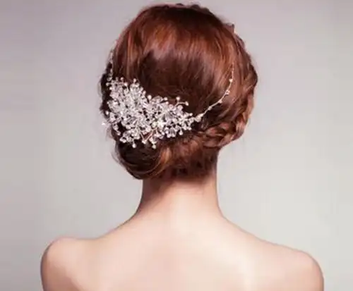 短发新娘盘发图片欣赏三种魅力新娘必备的短发造型