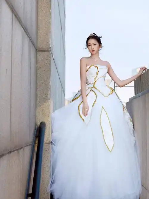 鹿晗_杨蓉_恋情