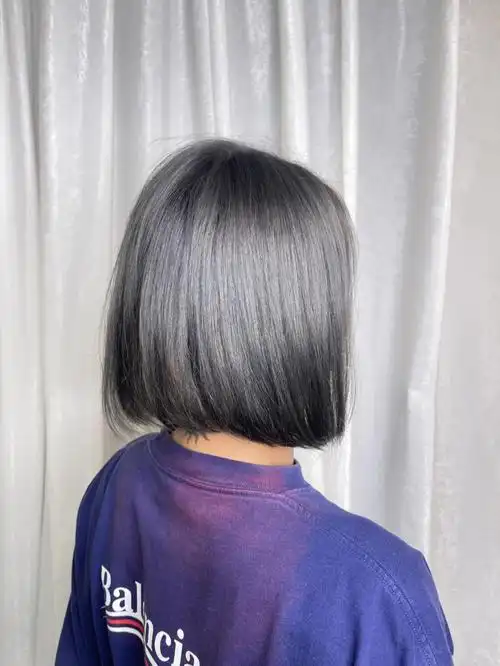 夏天发色分享显白发色冷色系发色黄皮适合发色夏天季染发想要低调有