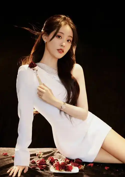 祝绪丹时尚写真珍藏:靓丽甜美,文静端庄