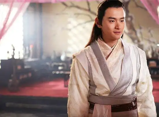 《倾世皇妃》王雨古装造型很惊艳