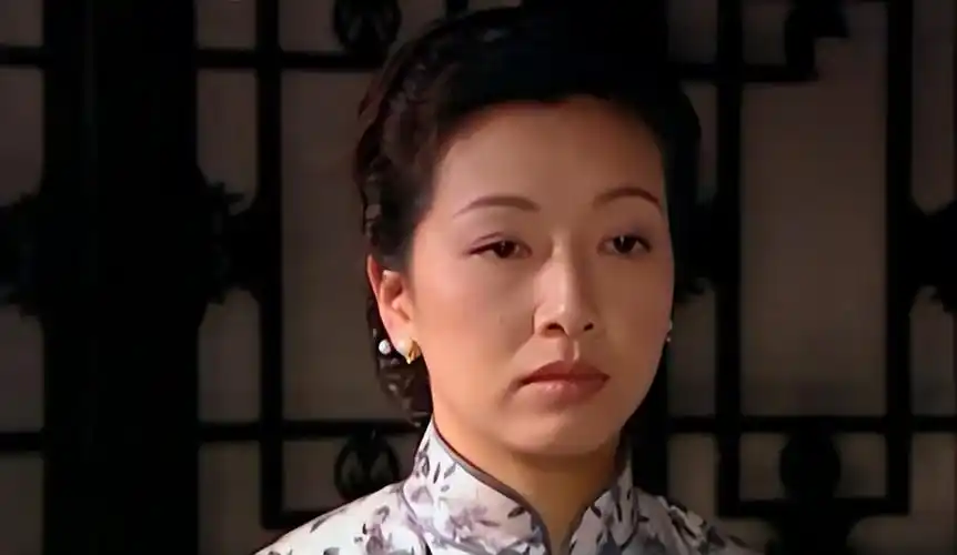 大宅门第二部换了演员后香秀这个角色为何渐渐失去了人气