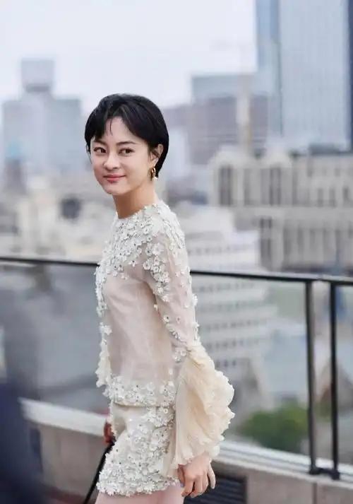 孙俪高清写真10
