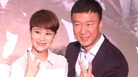 孙红雷爱玩"恶作剧之吻"  海清险破相枪头砸到眼角