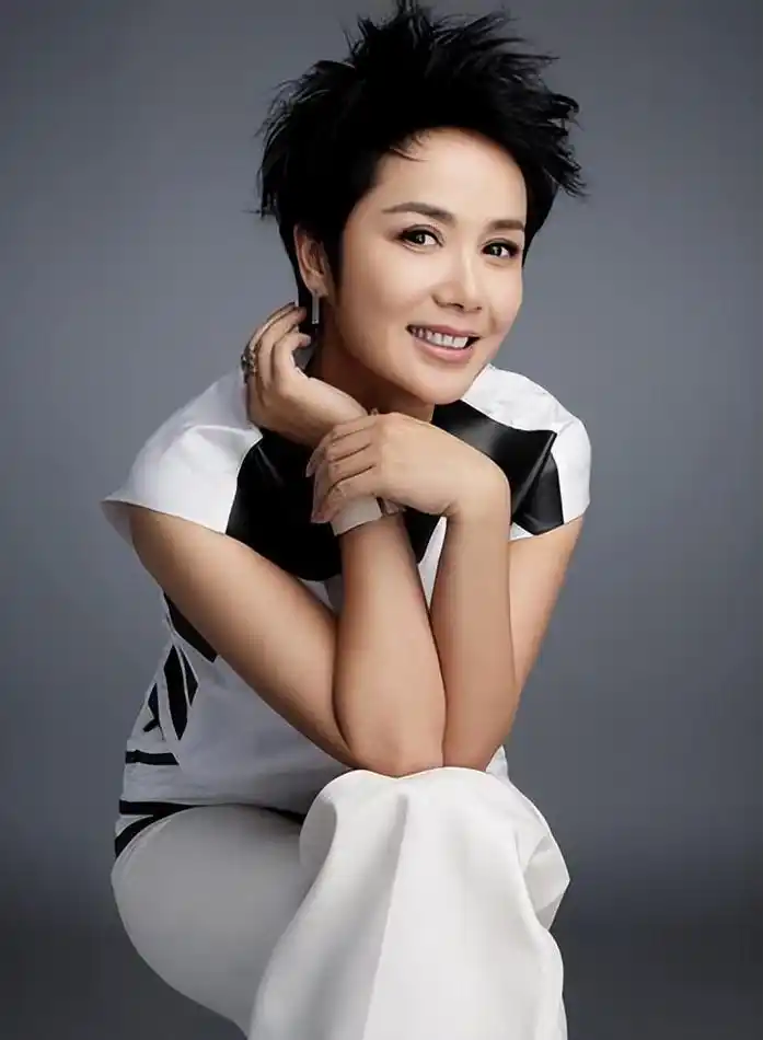 蒋雯丽包养风波再升级!为小鲜肉购置多套豪宅,多名男星被牵连|电影|解