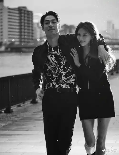 林志玲和老公akira晒合照庆祝结婚两周年,力破分手传闻