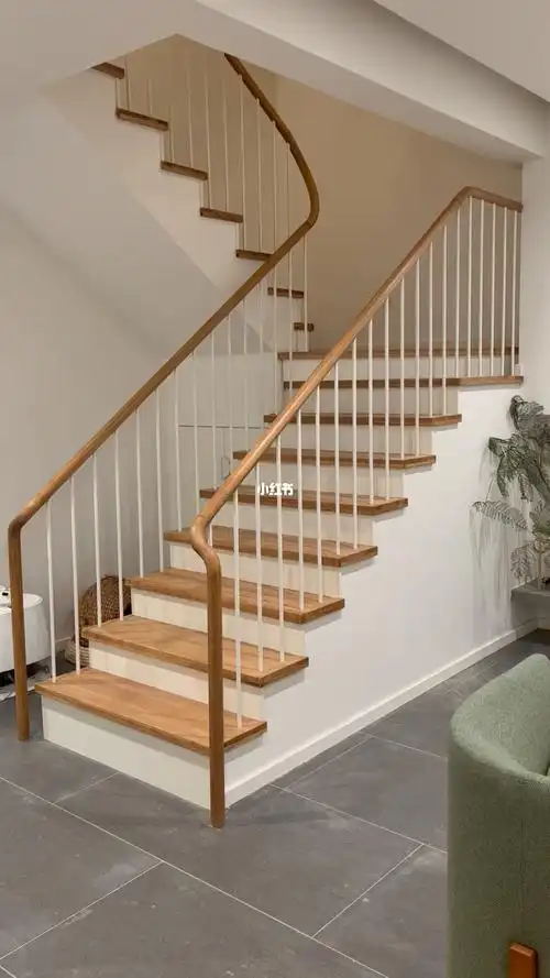 简约现代楼梯扶手栏杆