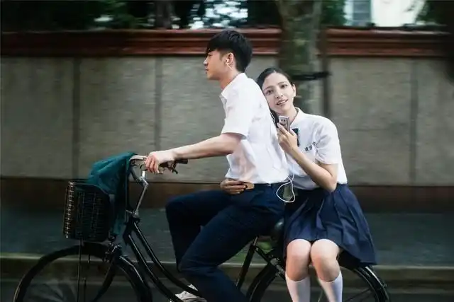 oppo历代拍照手机 唤起一代人的青春回忆