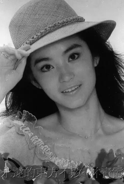 珍贵老照片一次性看完林青霞年轻时海量美照