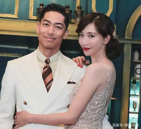 林志玲与老公合拍写真大片,首谈婚后感言:好的坏的都要一起过