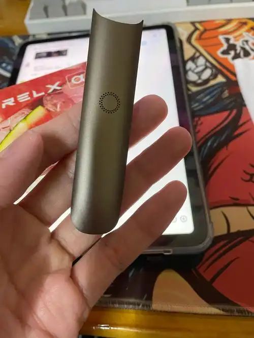 悦刻二代阿尔法烟杆四盒红玉西瓜冰打包求带走