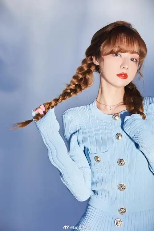 网红美女模特张林超迷人可爱写真美照好美的