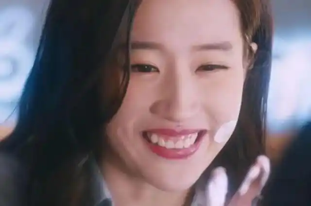 神仙姐姐刘亦菲,你笑起来真的不好看