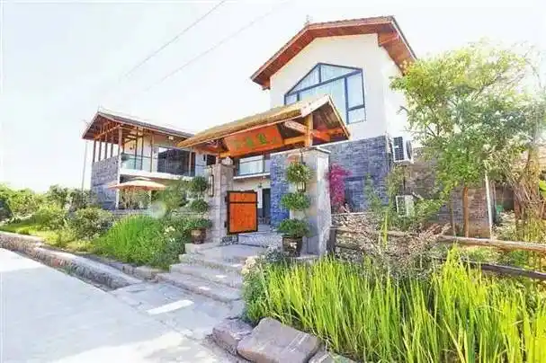 【美丽重庆】"小庭院"扮靓"大乡村"