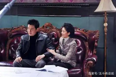 嬷嬷的干儿子,出道14年不温不火,妻子却越来越红_王媛可_王雨_李明启